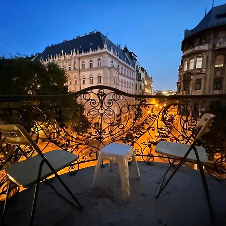 Chain Bridge Apartment بودابست المظهر الخارجي الصورة